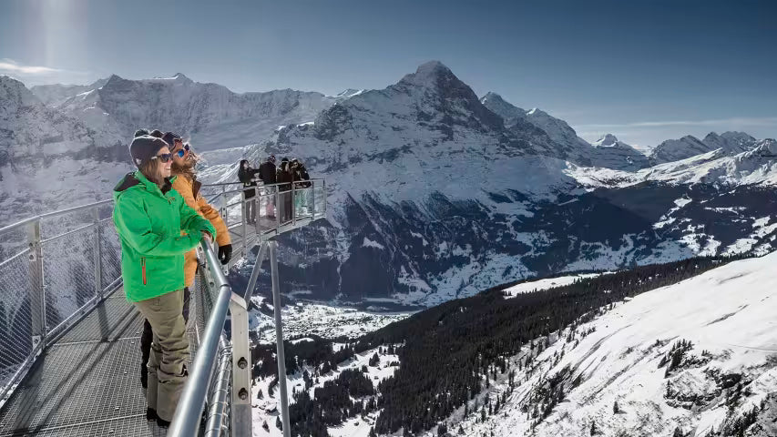 Bernese Alps Grand Experience – Interlaken, Lauterbrunnen & Grindelwald + Mountain Adventure