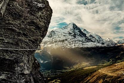 Bernese Alps Grand Experience – Interlaken, Lauterbrunnen & Grindelwald + Mountain Adventure